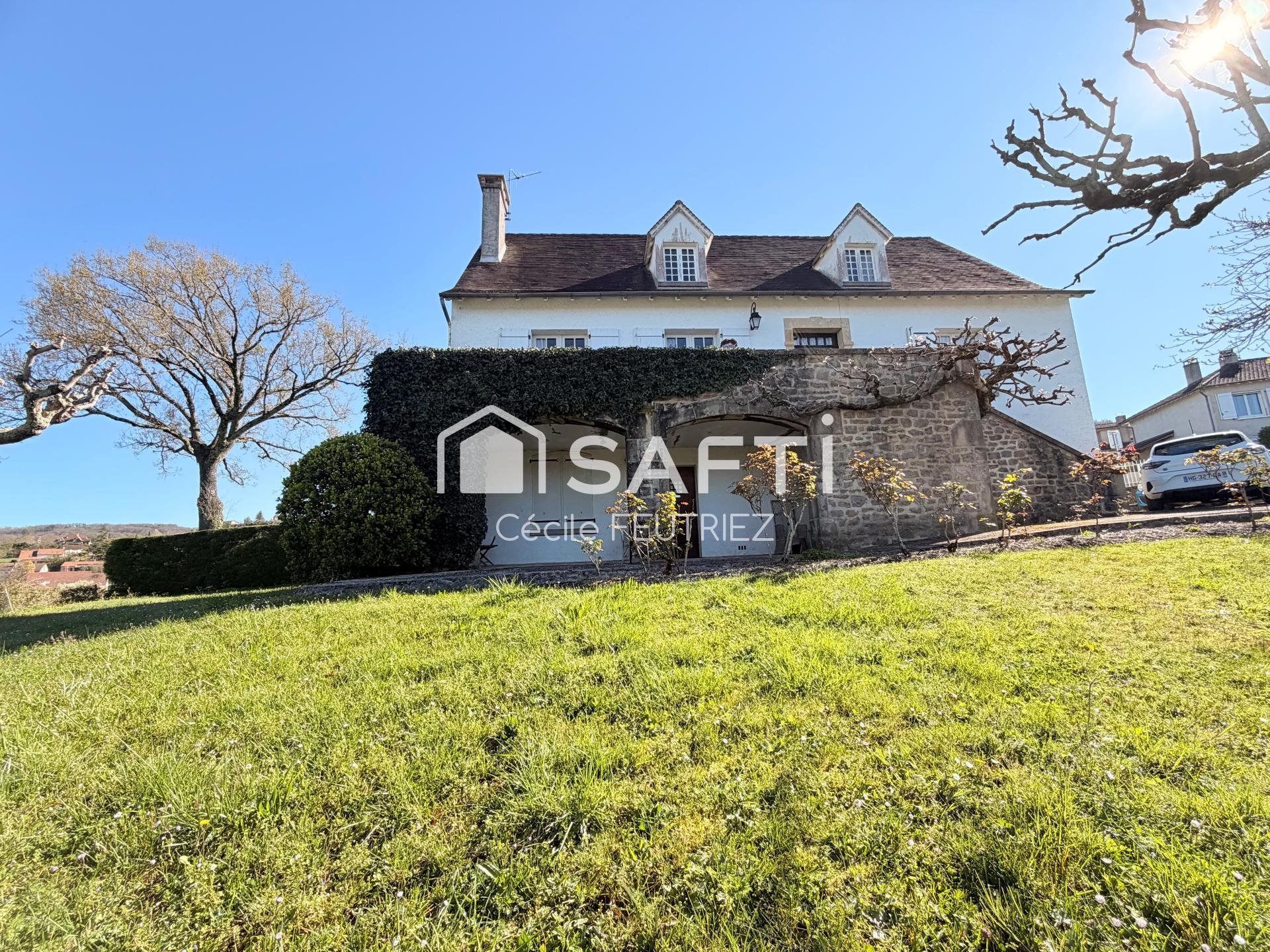 Maison à vendre, 200m², Saint-Laurent-les-Tours