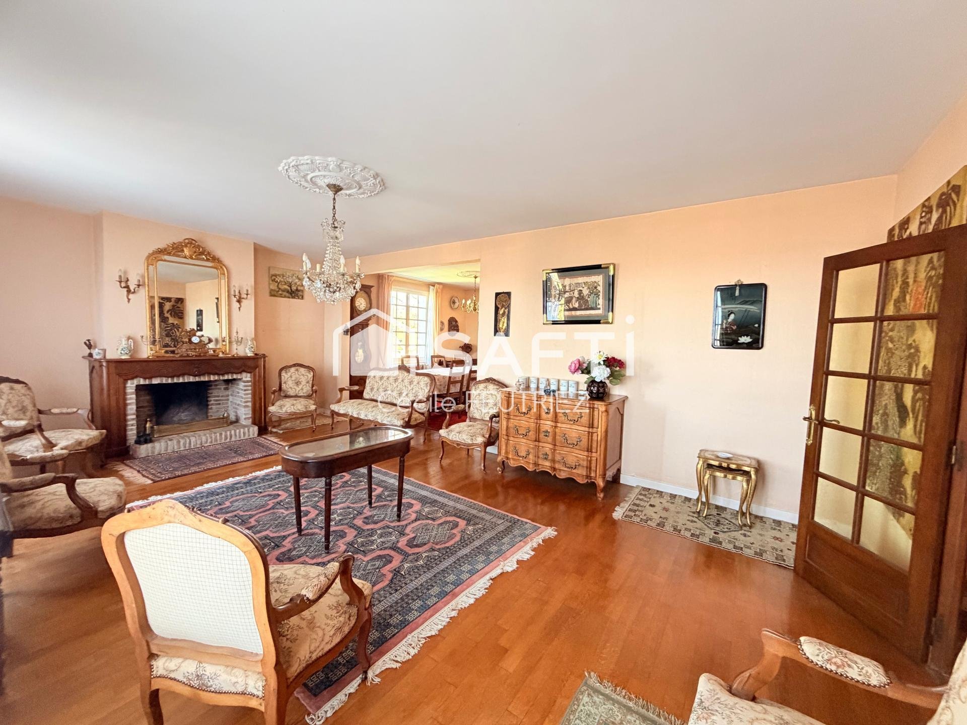 Maison à vendre, 200m², Saint-Laurent-les-Tours
