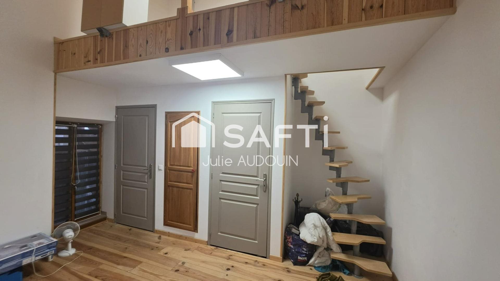 Maison à vendre, 140m², Sigogne