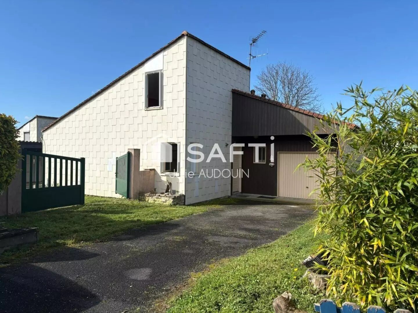 Maison à vendre, 100m², Boutiers-Saint-Trojan