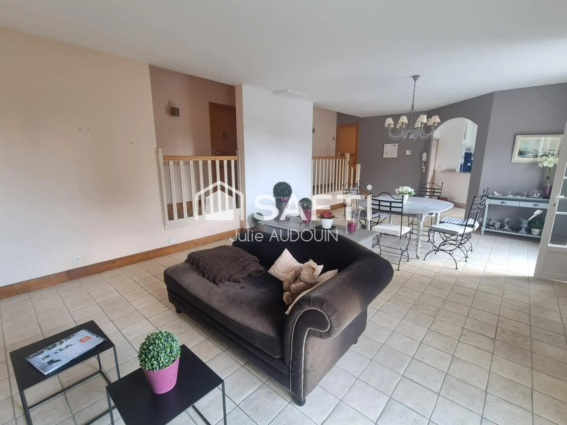 Maison à vendre, 143m², Ballans