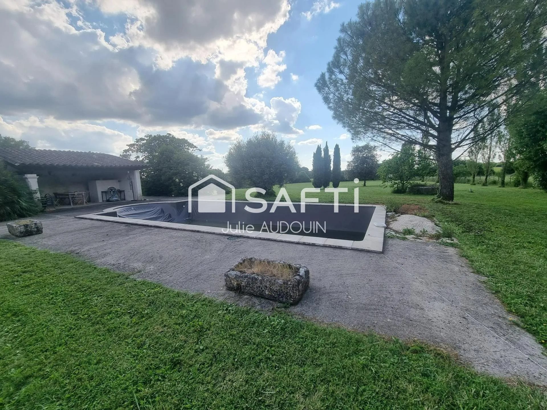 Maison à vendre, 143m², Ballans
