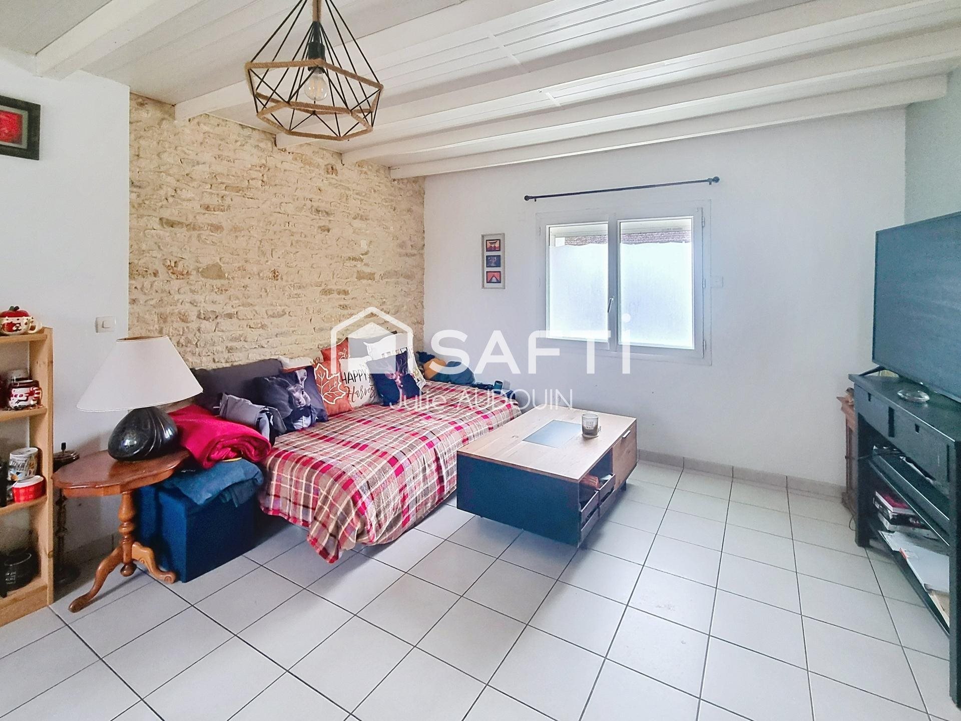 Maison à vendre, 105m², Saint-Hilaire-de-Villefranche