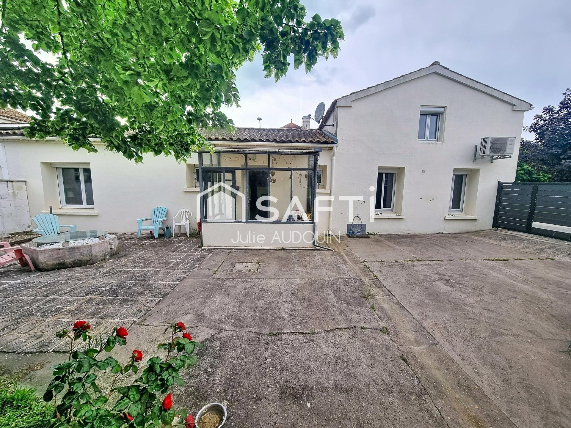 Maison à vendre, 105m², Saint-Hilaire-de-Villefranche