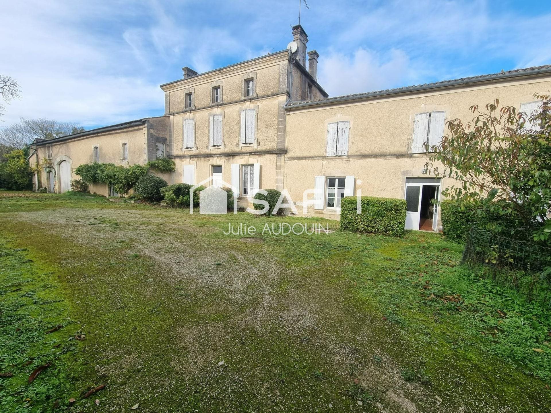 Maison à vendre, 350m², Mareuil
