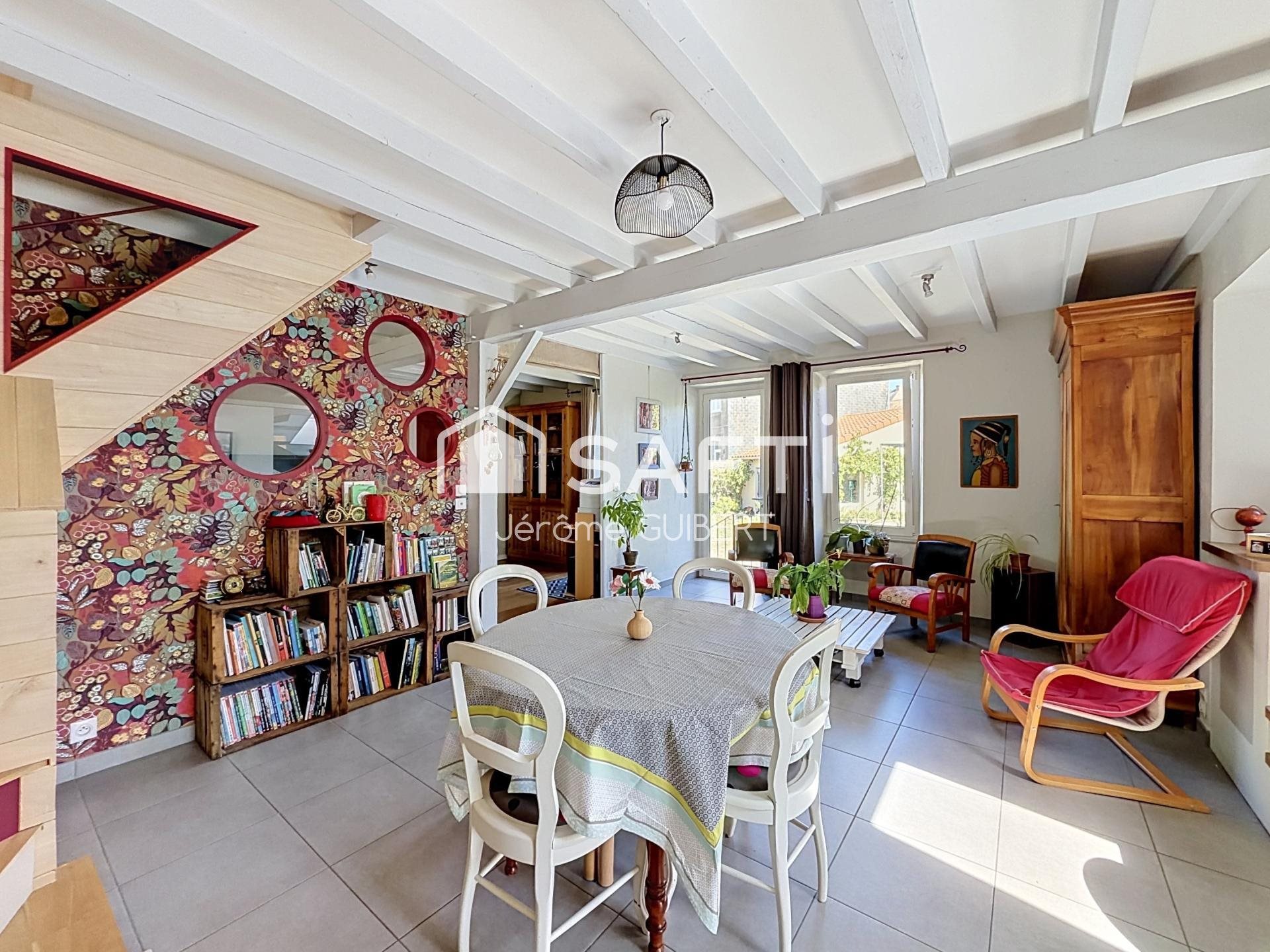 Maison à vendre, 145m², Bressuire