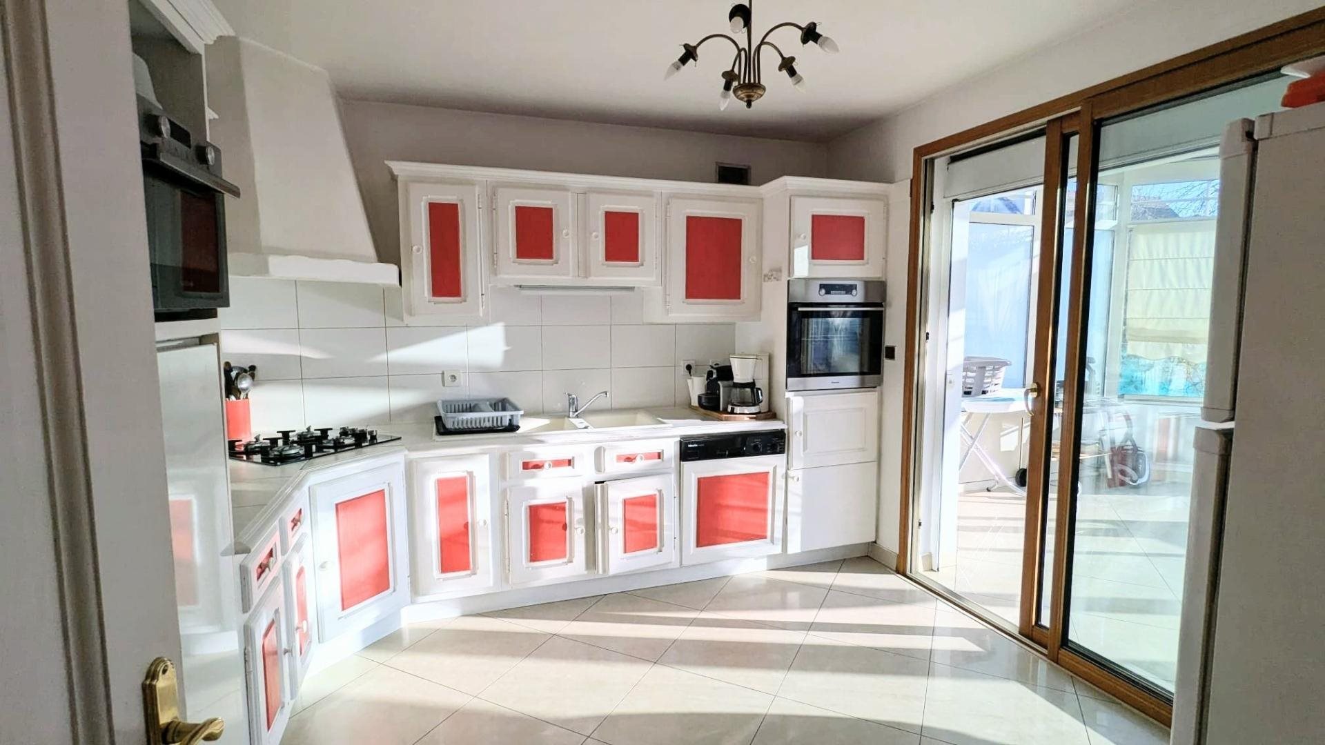 Maison à vendre, 221m², Chelles