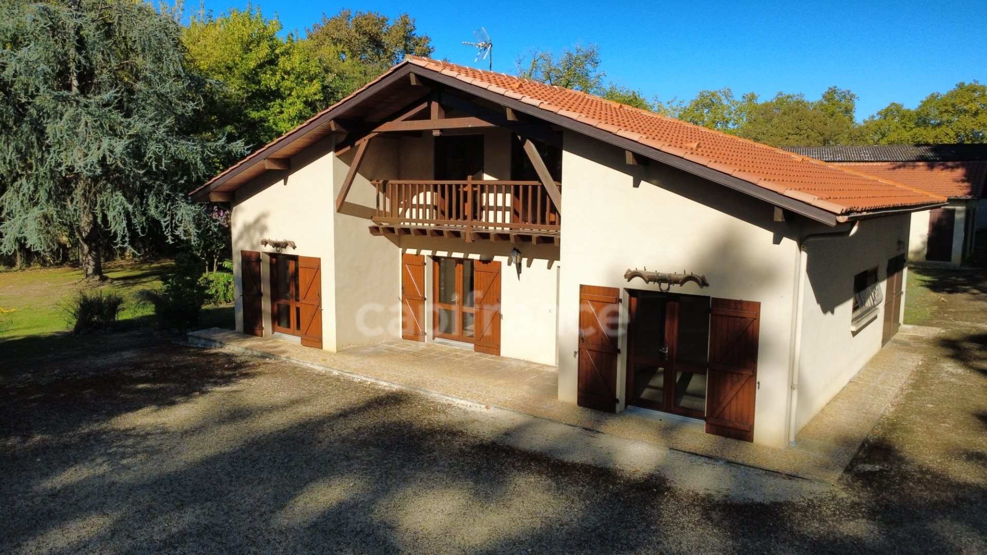 Maison à vendre, 122m², Cazaubon