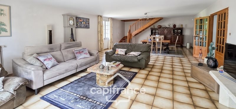 Maison à vendre, 180m², Cazaubon
