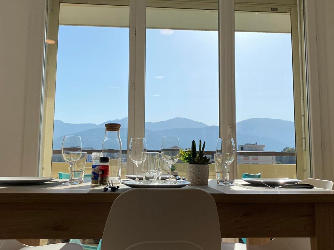 Appartement à vendre, 68m², Chambéry