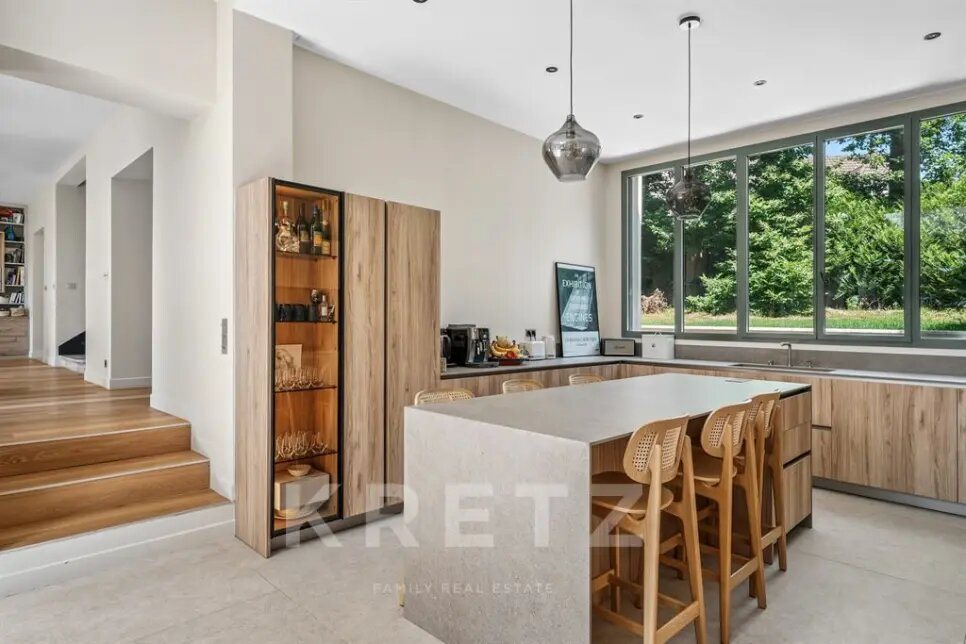 Maison à vendre, 260m², Garches