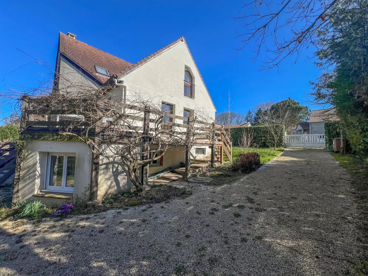 Maison à vendre, 201m², Le Mesnil-Saint-Denis