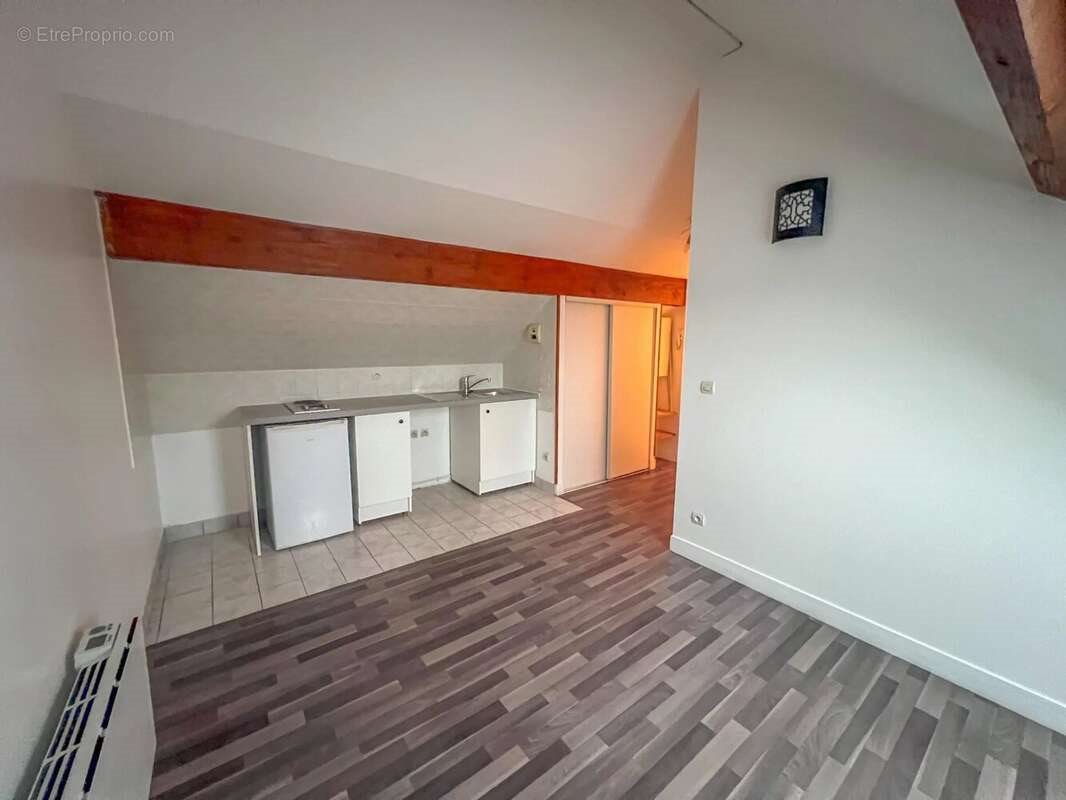 Appartement à vendre, 18m², Saint-Rémy-lès-Chevreuse