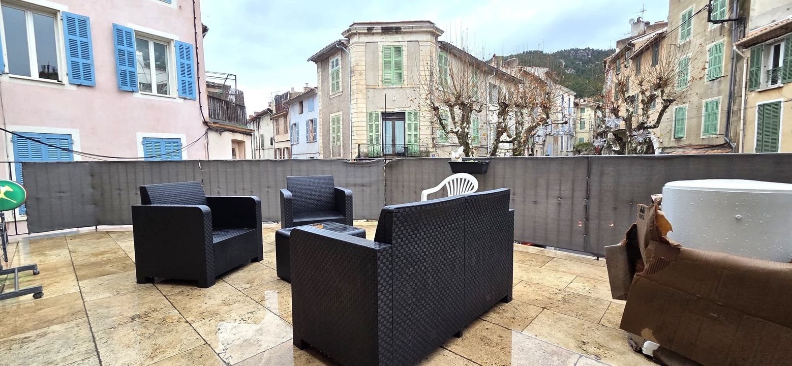 Appartement à vendre, 101m², Cuges-les-Pins