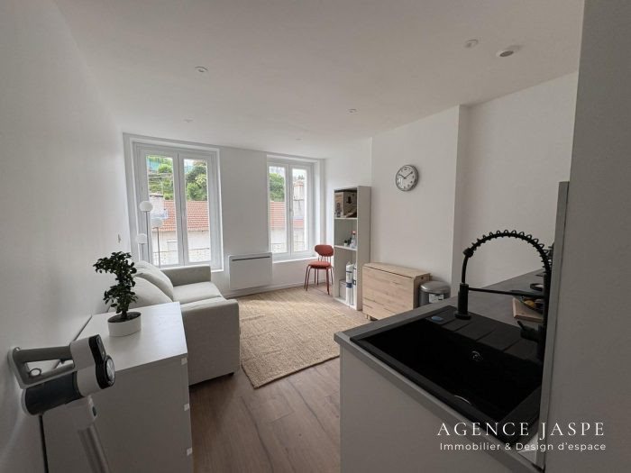 Appartement à louer, 18m², Saint-Étienne