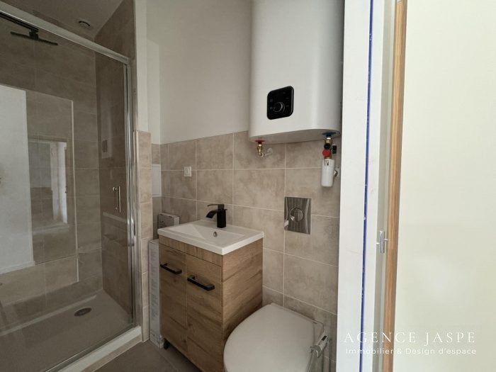 Appartement à louer, 18m², Saint-Étienne