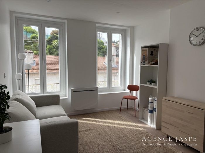 Appartement à louer, 18m², Saint-Étienne