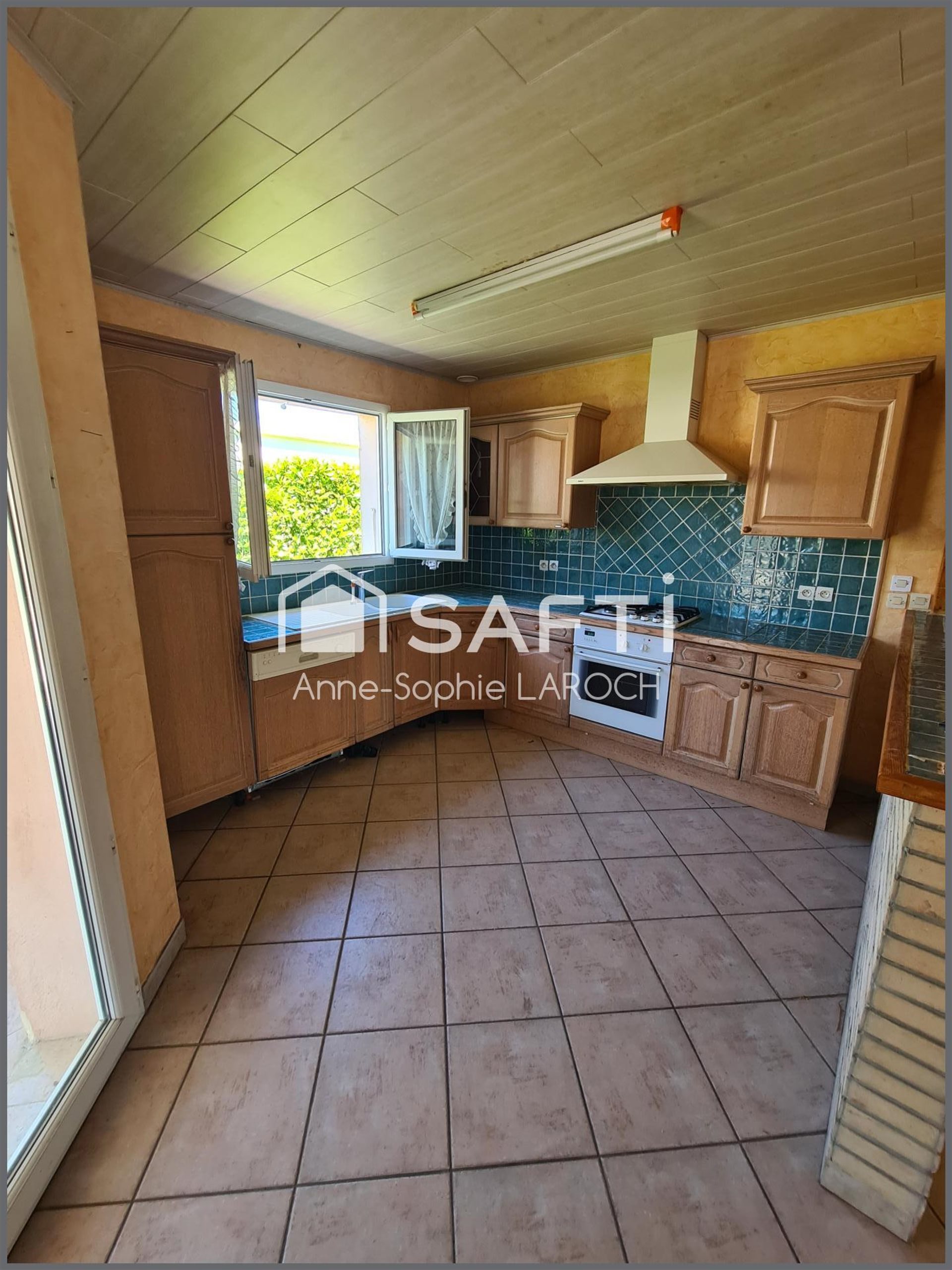 Maison à vendre, 90m², Grospierres
