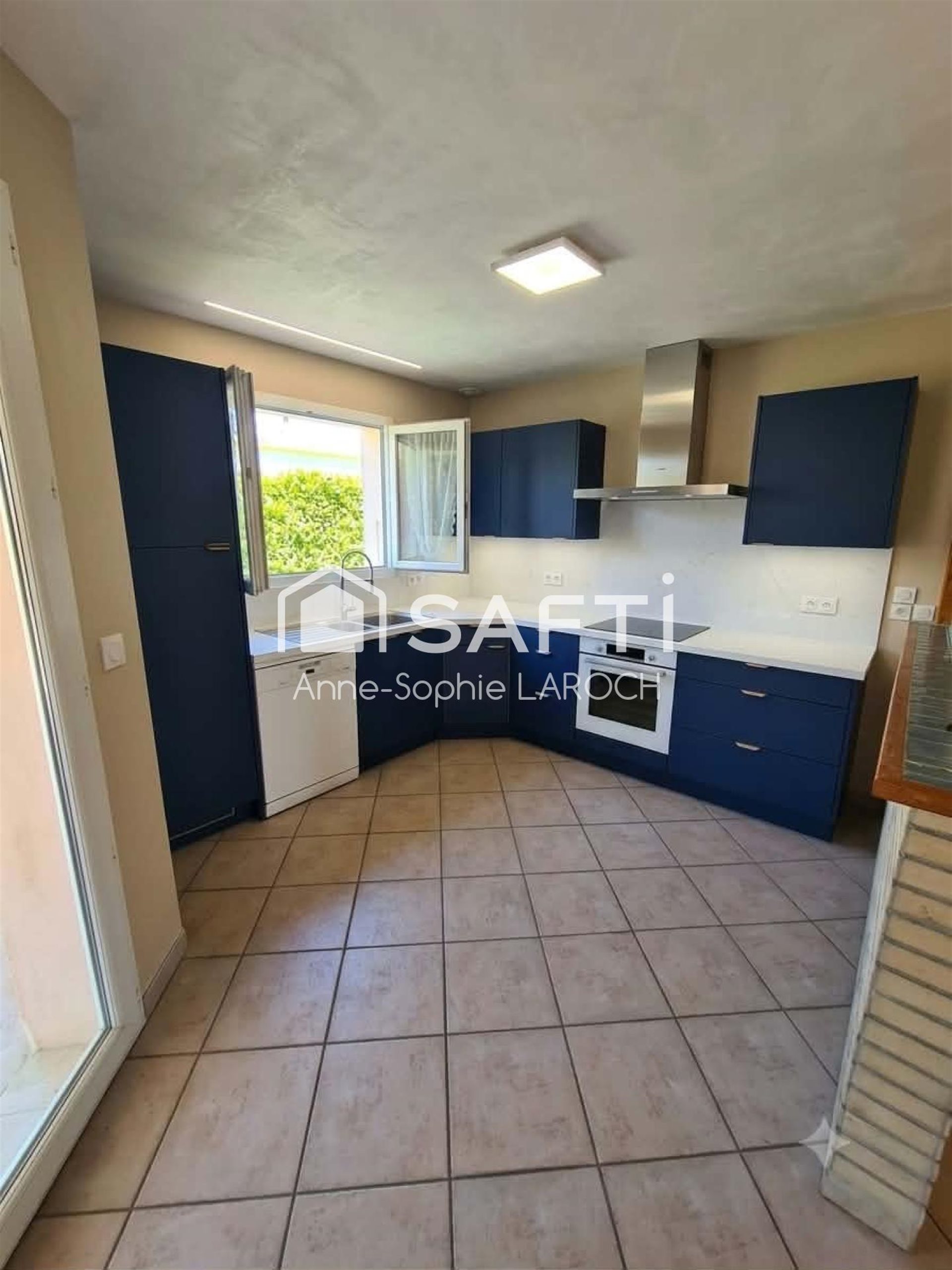 Maison à vendre, 90m², Grospierres