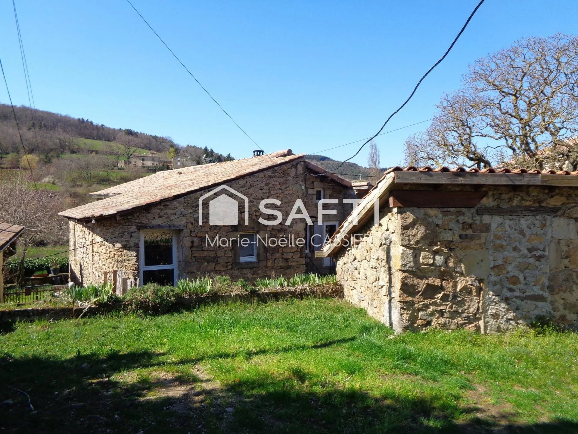 Maison à vendre, 92m², Alboussière