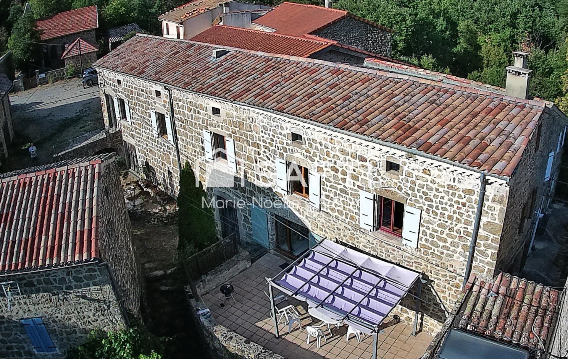 Maison à vendre, 170m², Silhac