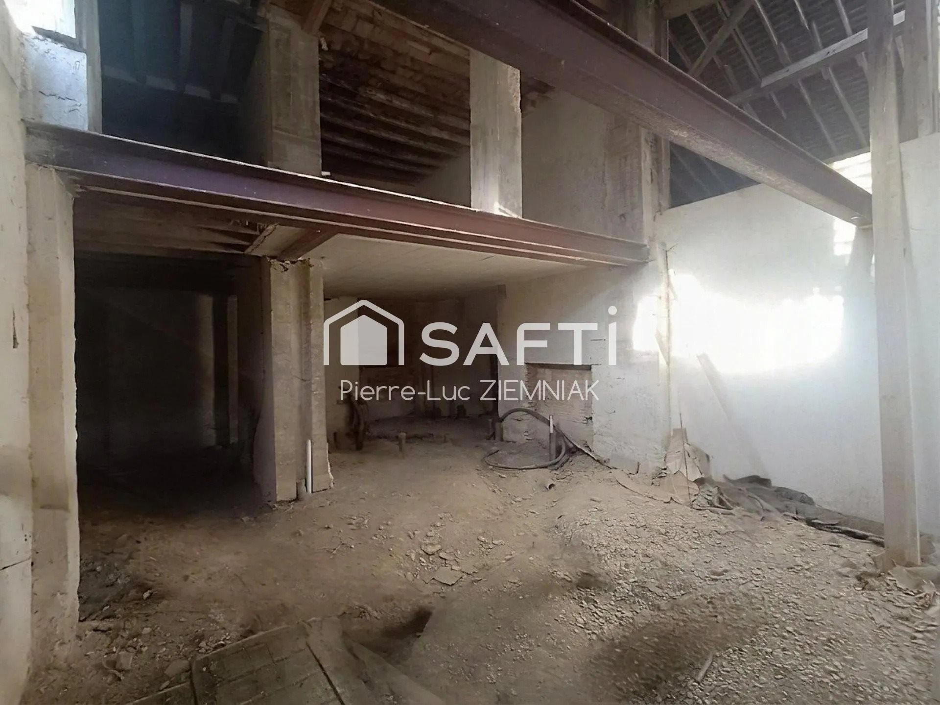 Maison à vendre, 150m², La Cropte