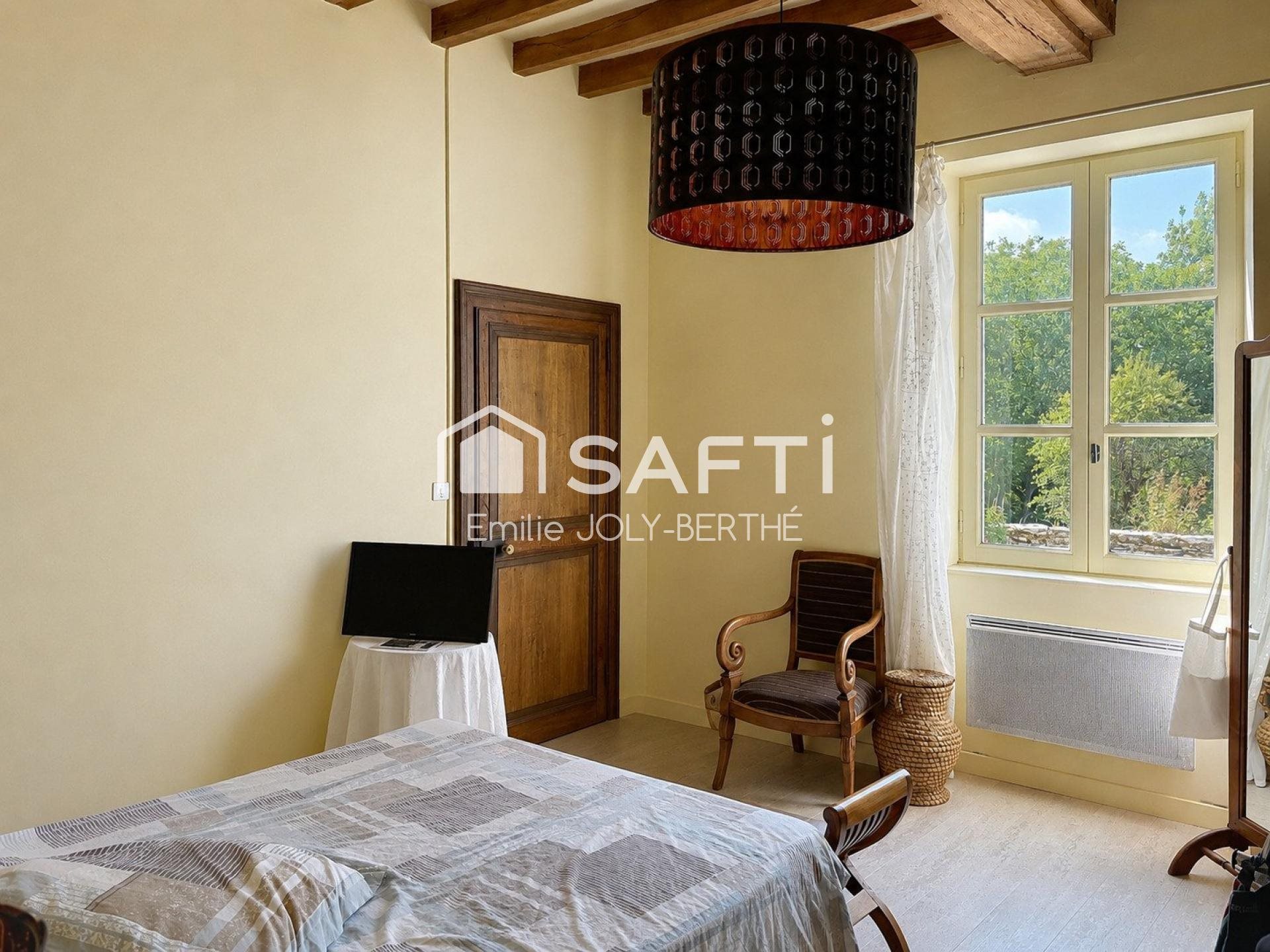 Maison à vendre, 173m², La Cropte