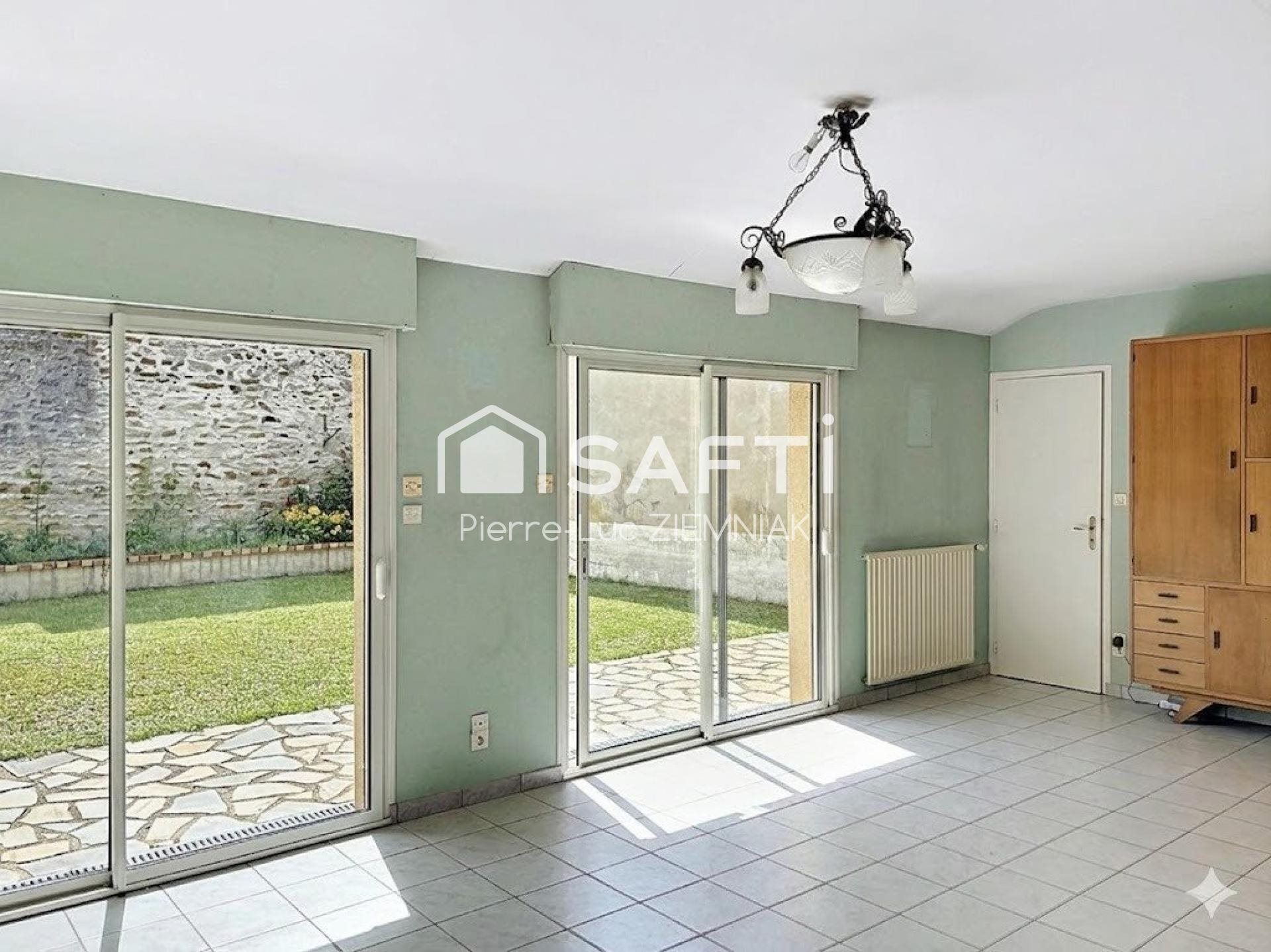 Maison à vendre, 353m², Meslay-du-Maine