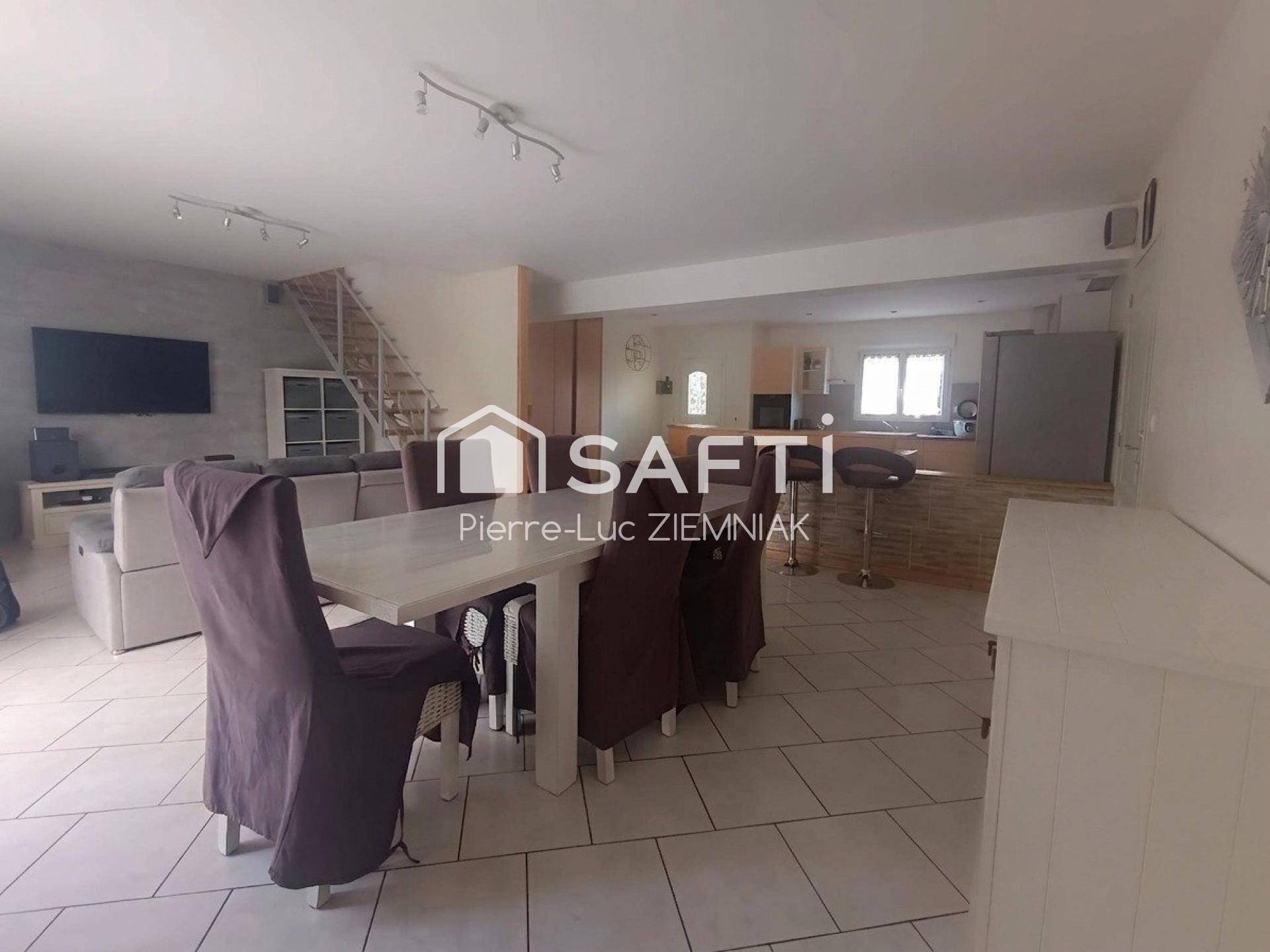 Maison à vendre, 152m², Grez-en-Bouère