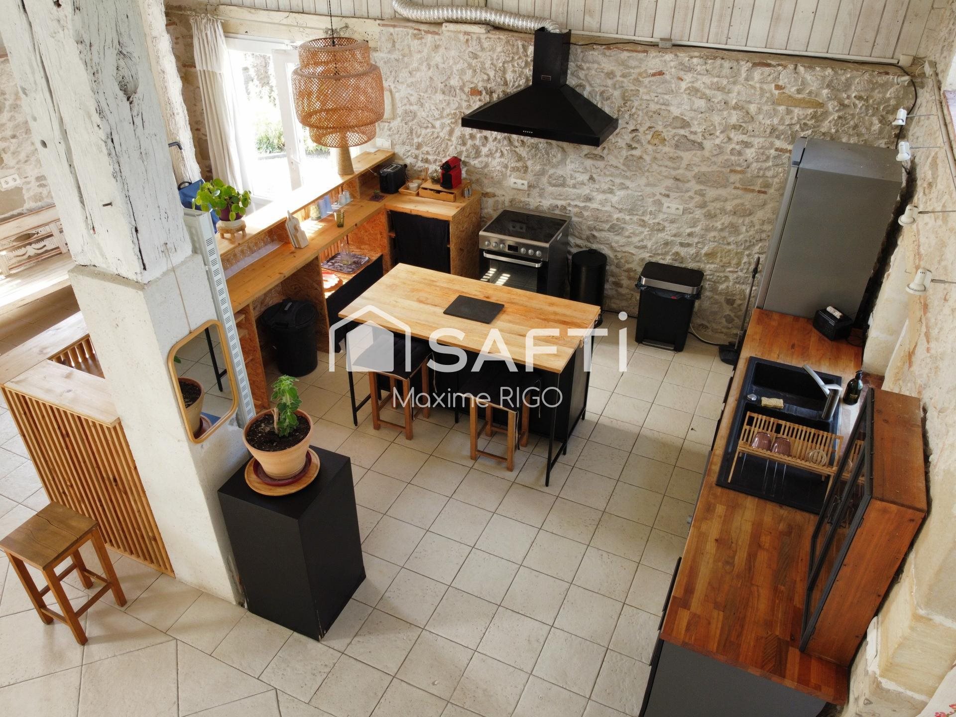 Maison à vendre, 373m², Mauvezin-sur-Gupie