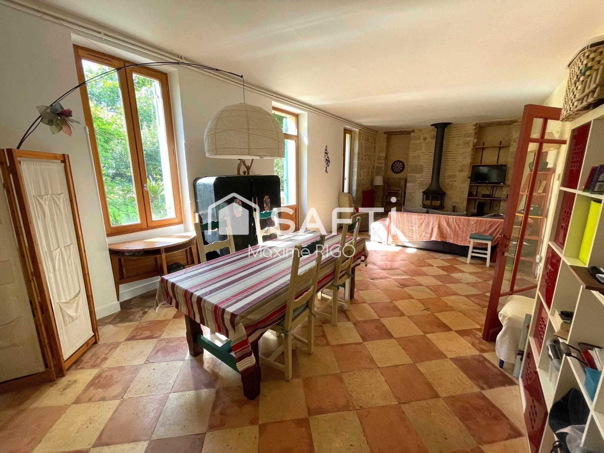 Maison à vendre, 152m², Birac-sur-Trec