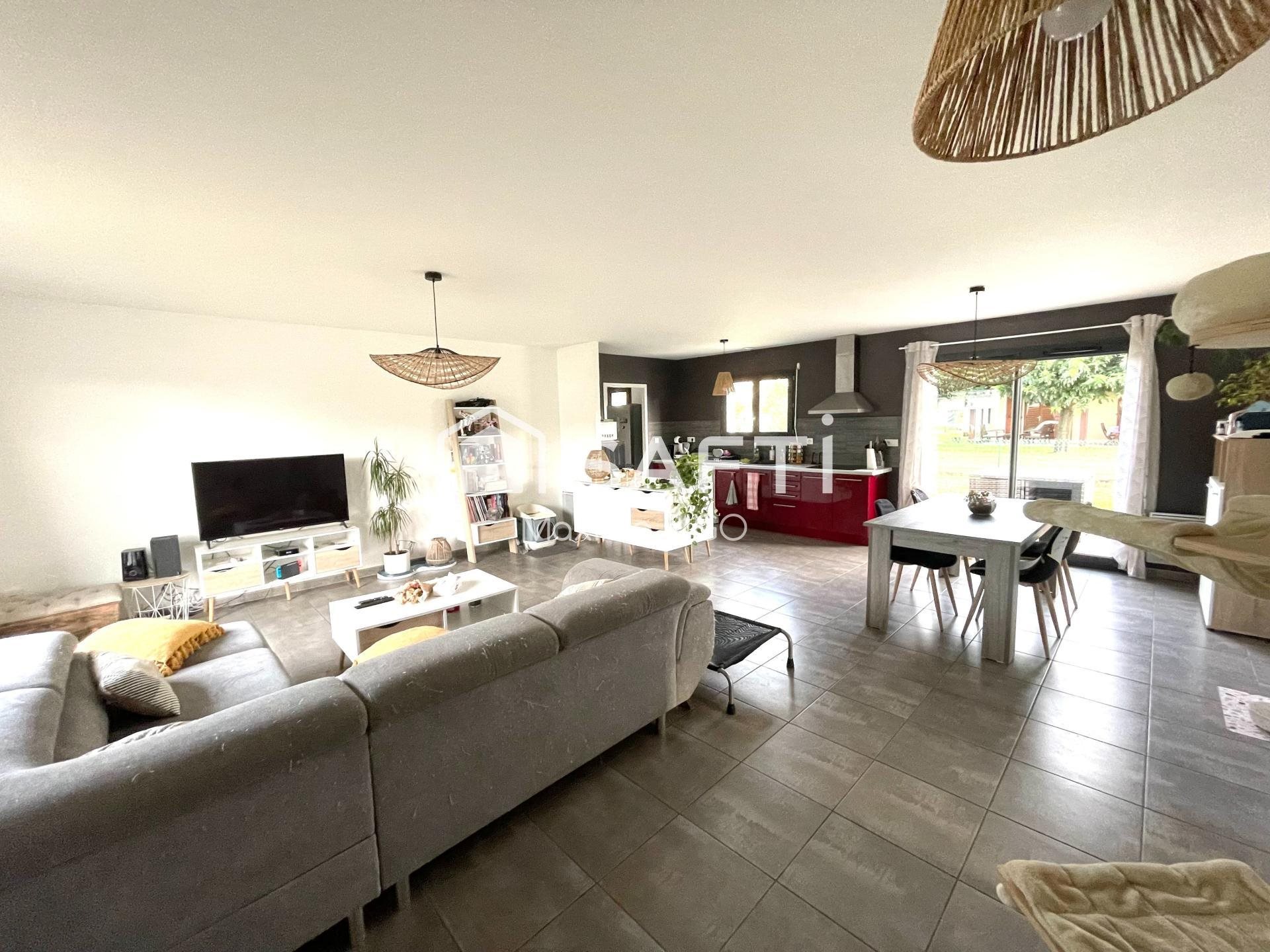 Maison à vendre, 94m², Fauguerolles