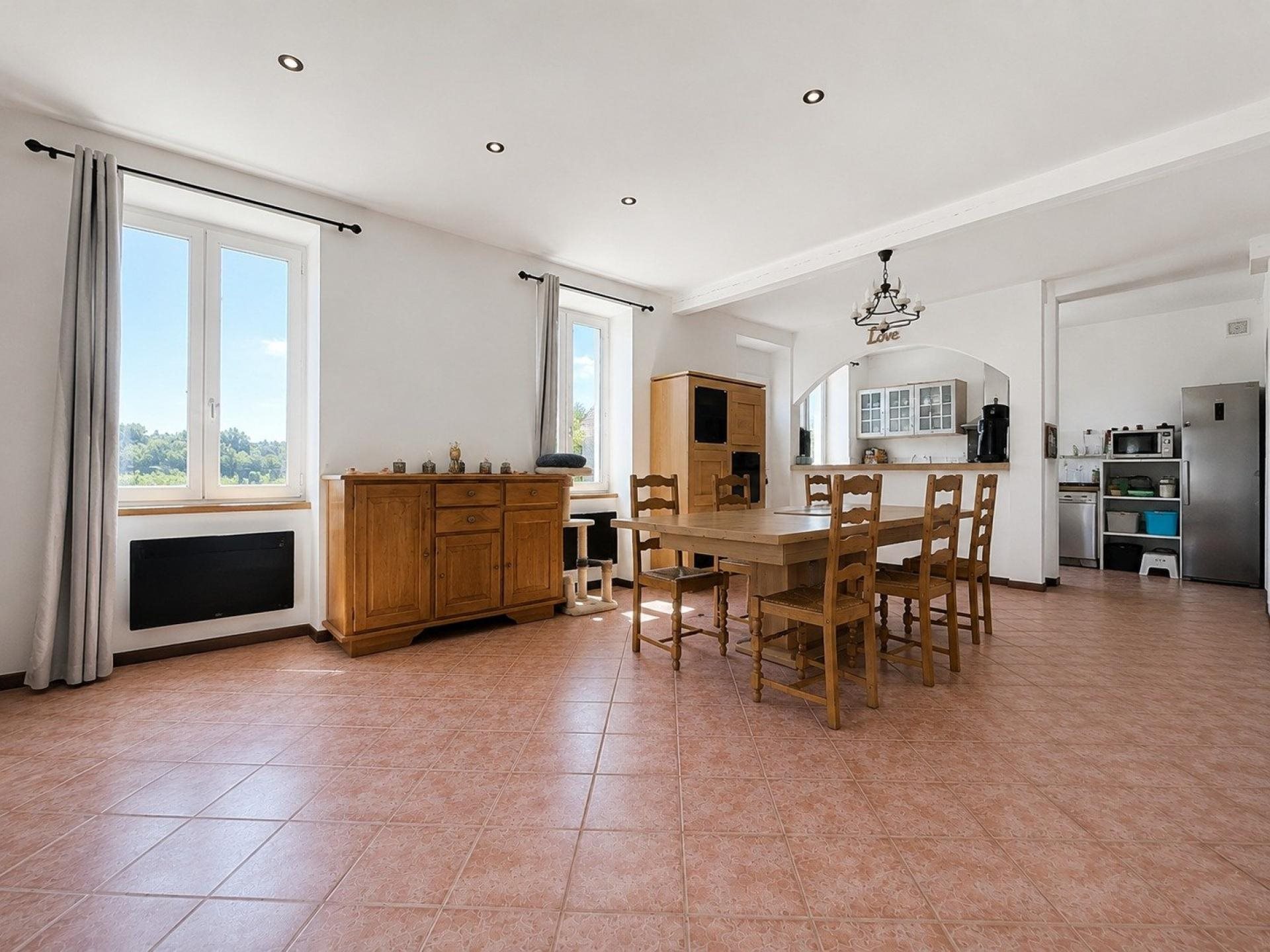 Maison à vendre, 142m², Charmes-sur-l'Herbasse