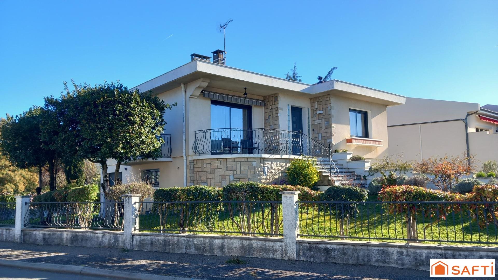 Maison à vendre, 131m², Colayrac-Saint-Cirq