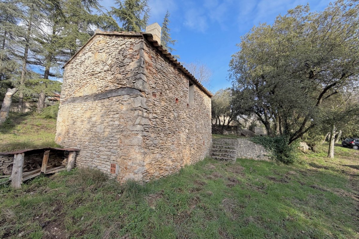 Maison à vendre, 20m², Saint-Saturnin-lès-Apt