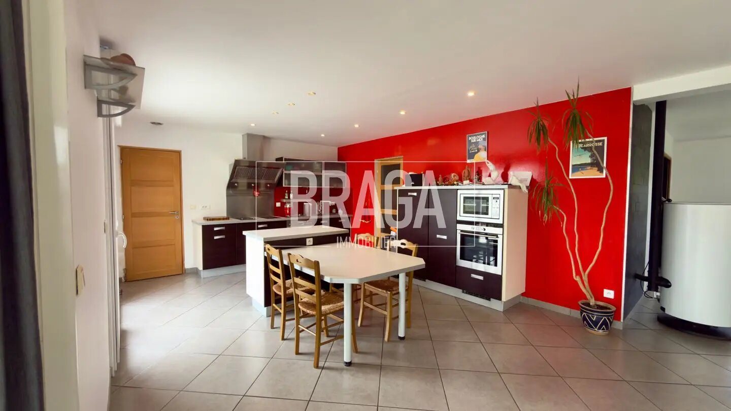 Maison à vendre, 157m², Belle-et-Houllefort