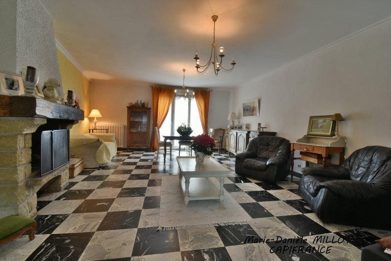 Maison à vendre, 117m², Montsûrs