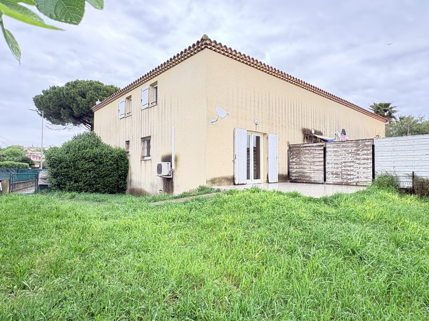 Maison à louer, 65m², Clarensac