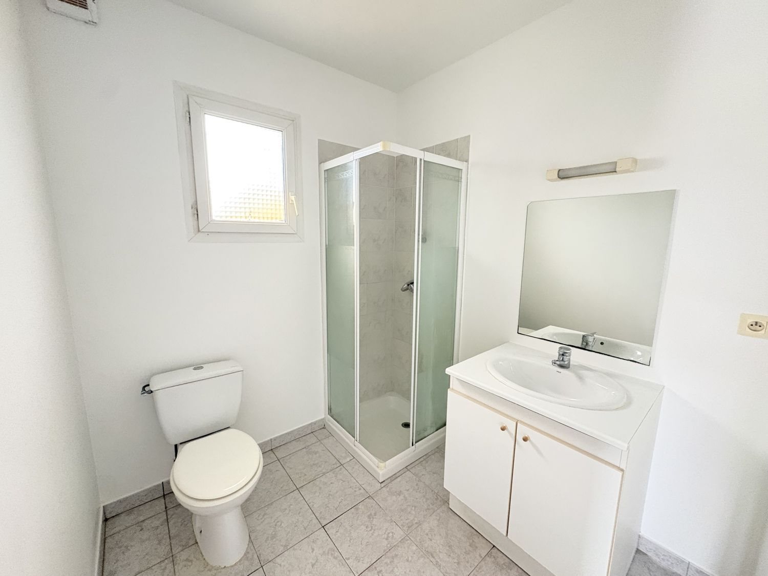 Maison à louer, 65m², Clarensac