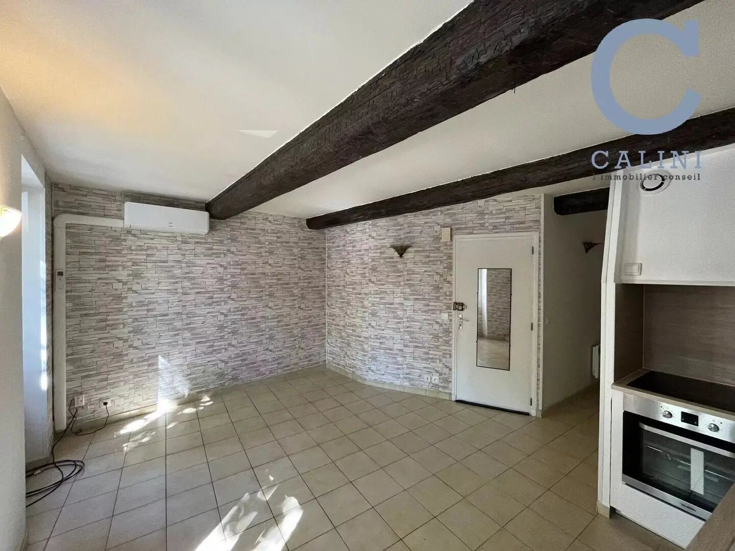Appartement à louer, 43m², Clarensac