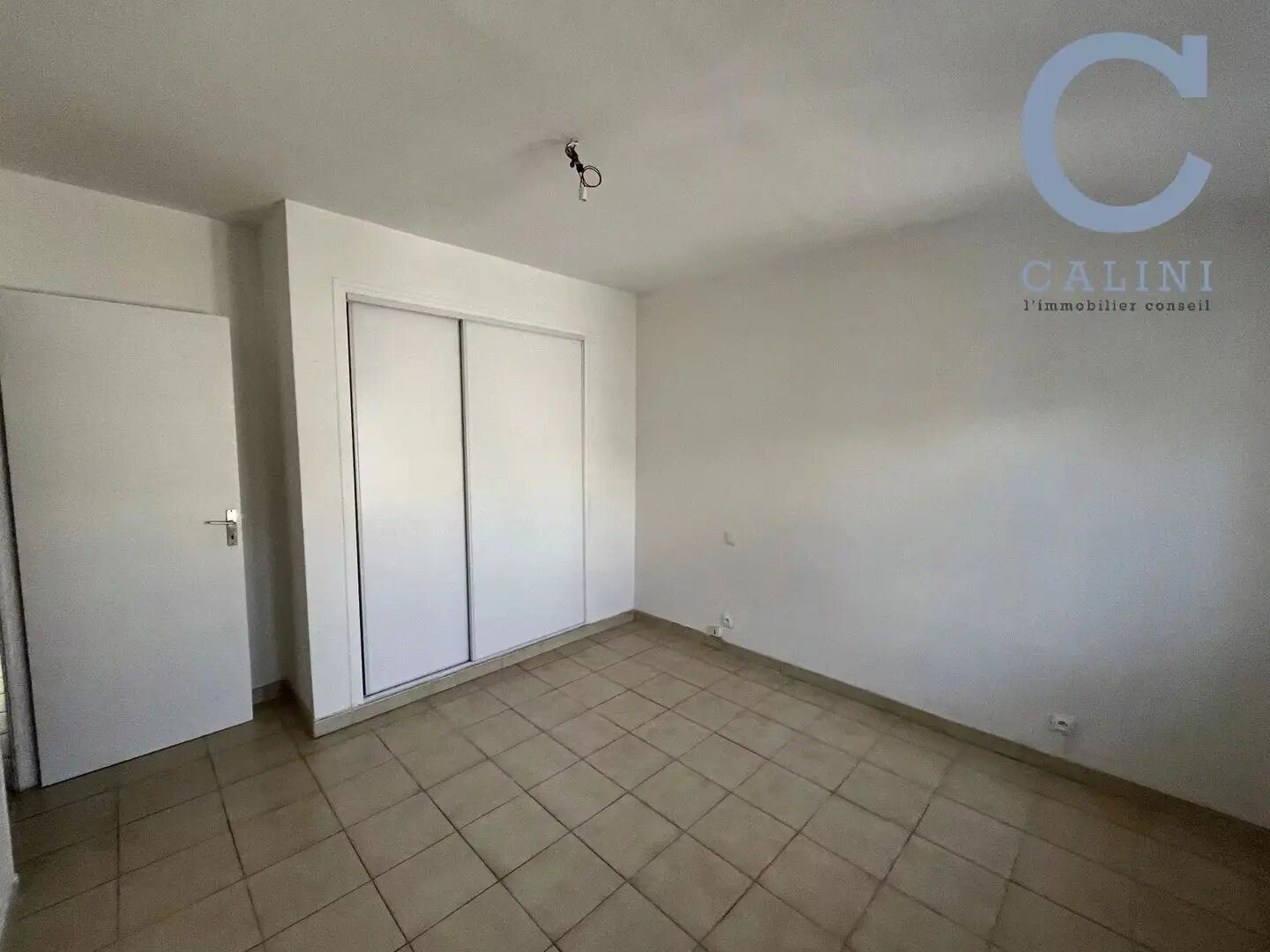 Appartement à louer, 43m², Clarensac