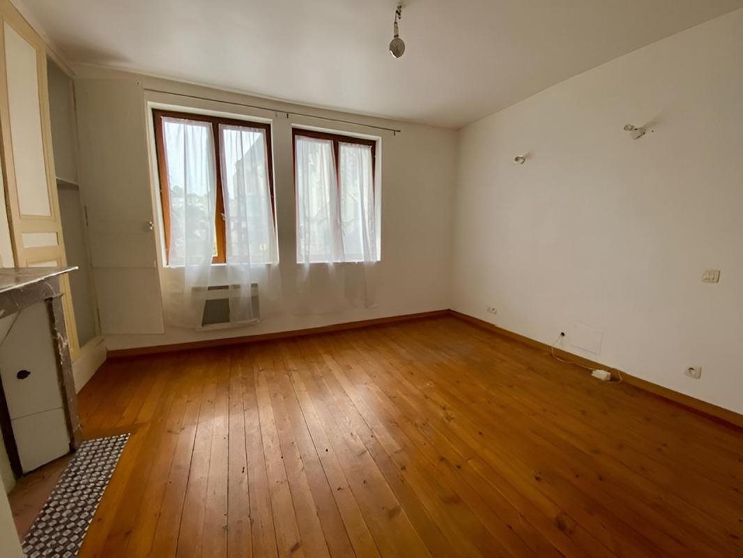 Maison à vendre, 74m², Saint-Saëns