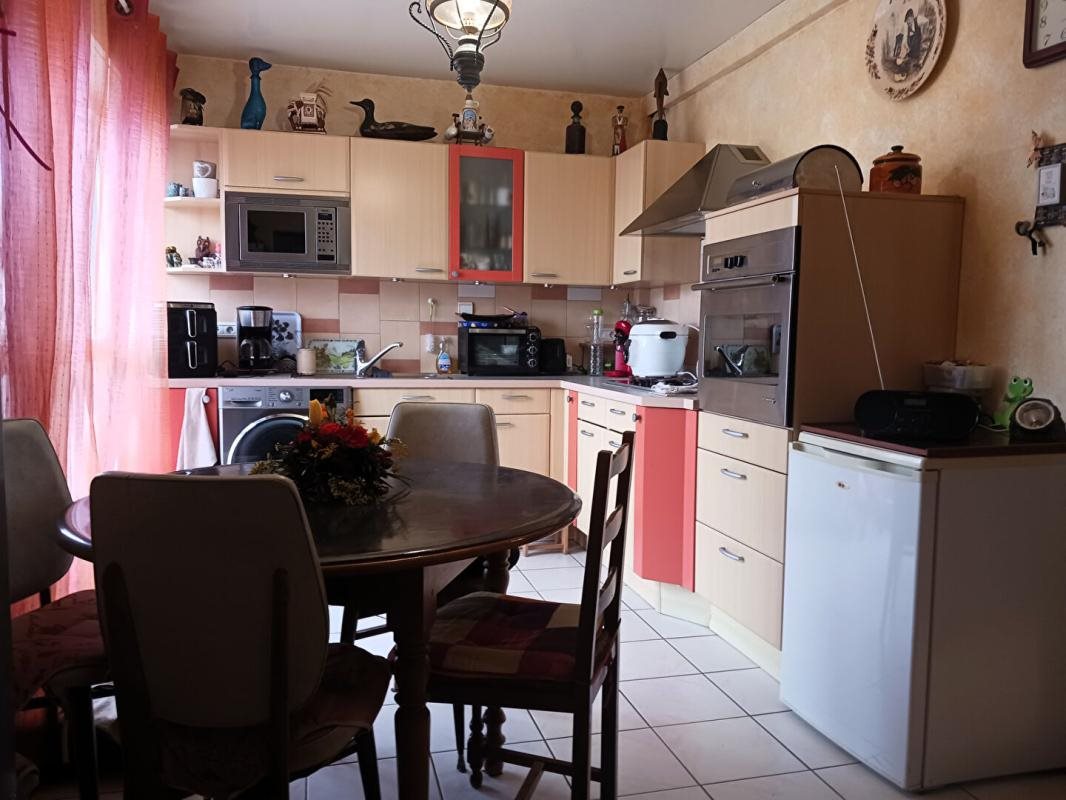 Appartement à vendre, 81m², Lons-le-Saunier