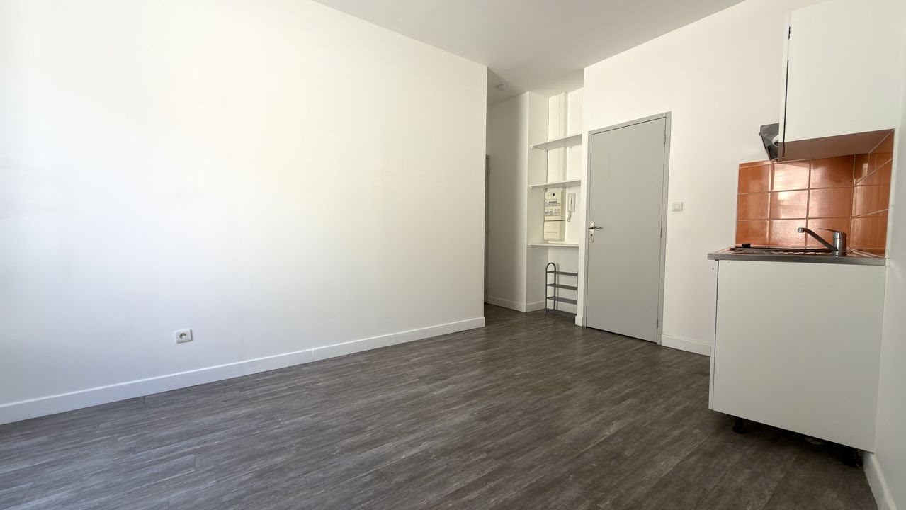 Appartement à louer, 21m², Aubagne