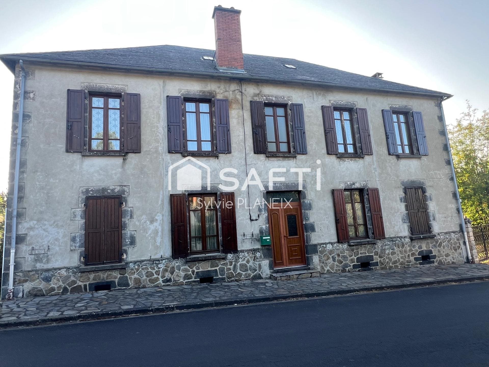 Maison à vendre, 224m², Merlines
