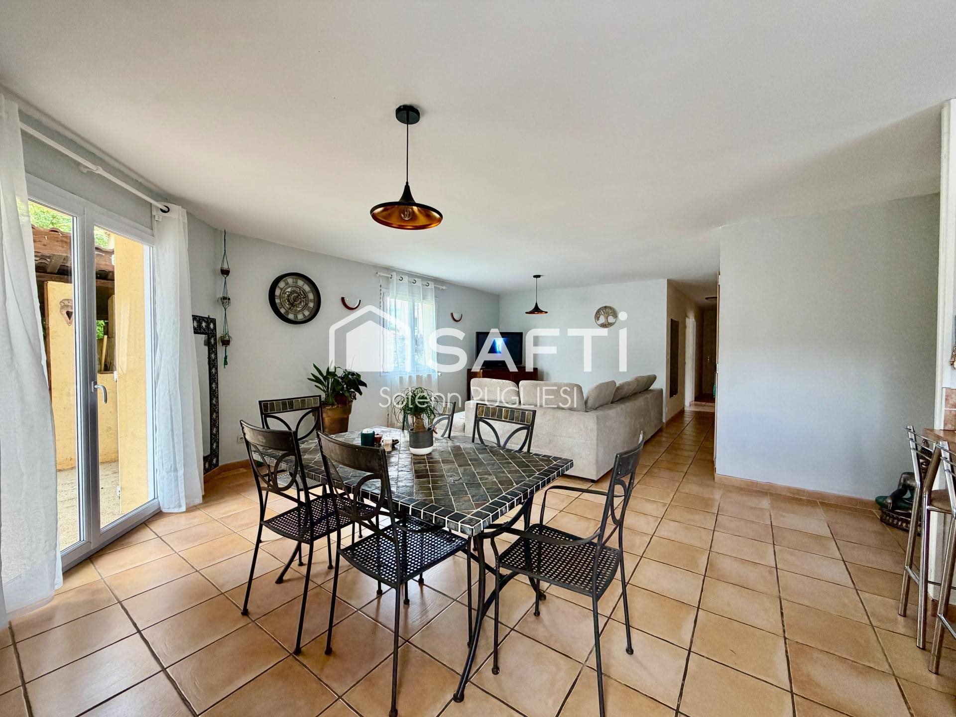 Maison à vendre, 108m², Sillans