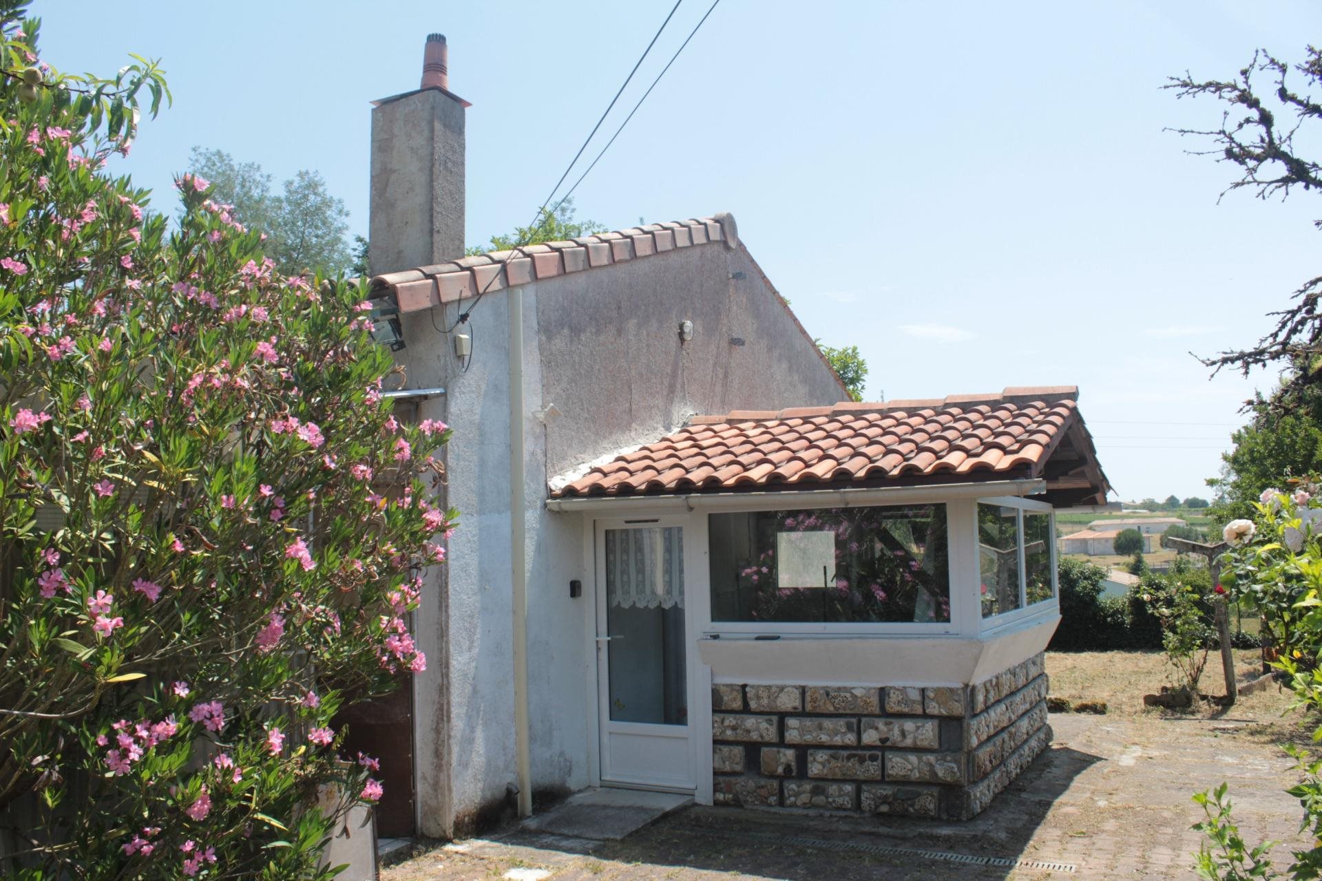 Maison à vendre, 75m², Saint-Simon-de-Bordes