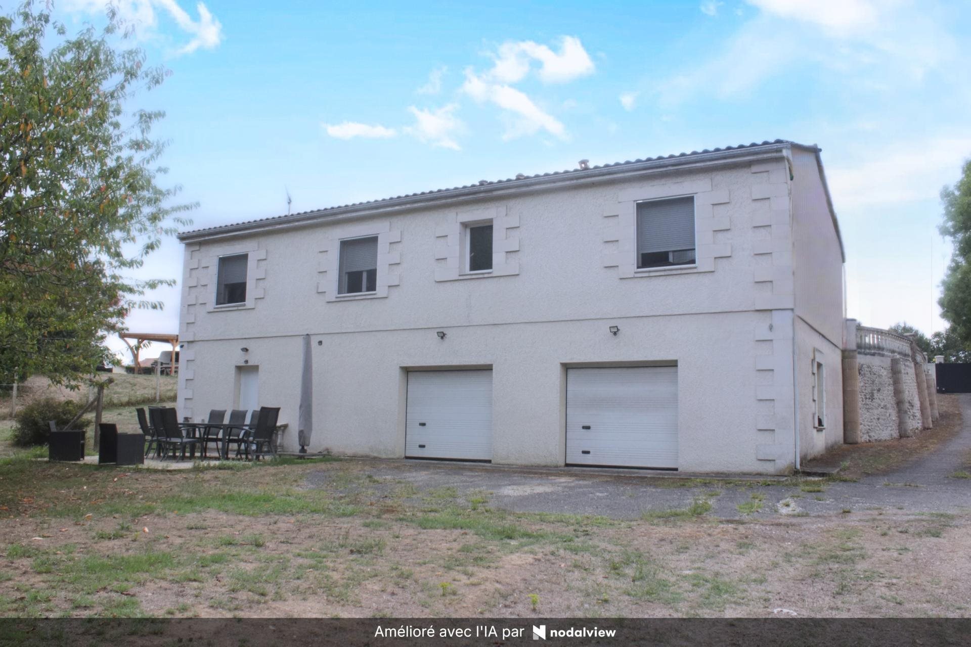Maison à vendre, 102m², Saint-Germain-de-Lusignan