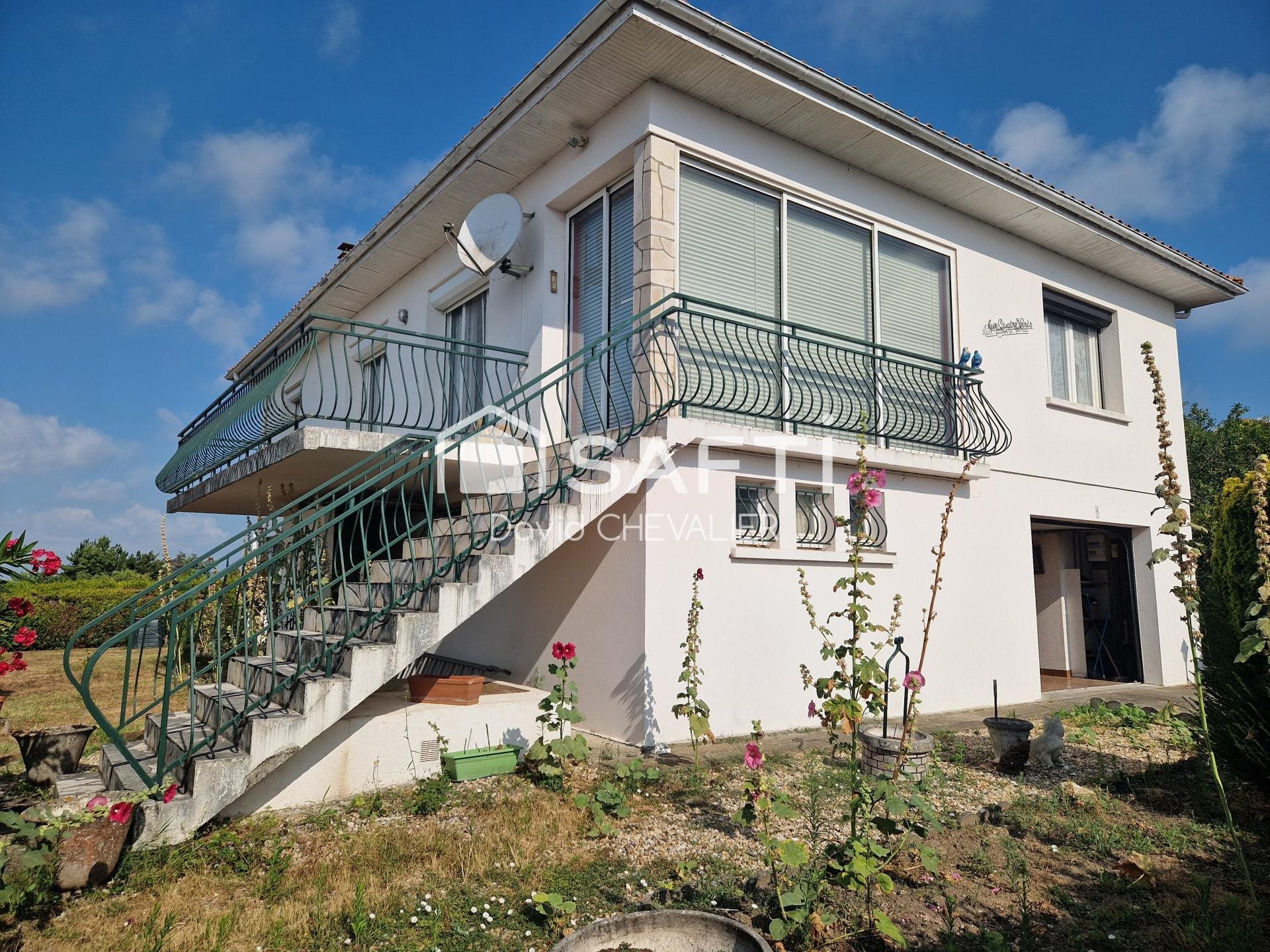 Maison à vendre, 175m², Mortagne-sur-Gironde