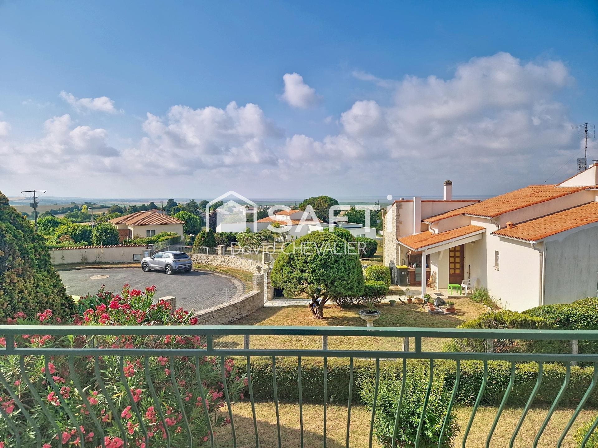 Maison à vendre, 175m², Mortagne-sur-Gironde